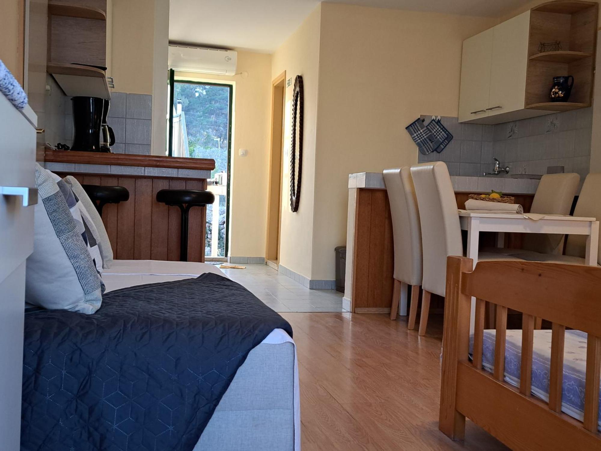 Apartments Ana By The Sea لومباردا المظهر الخارجي الصورة