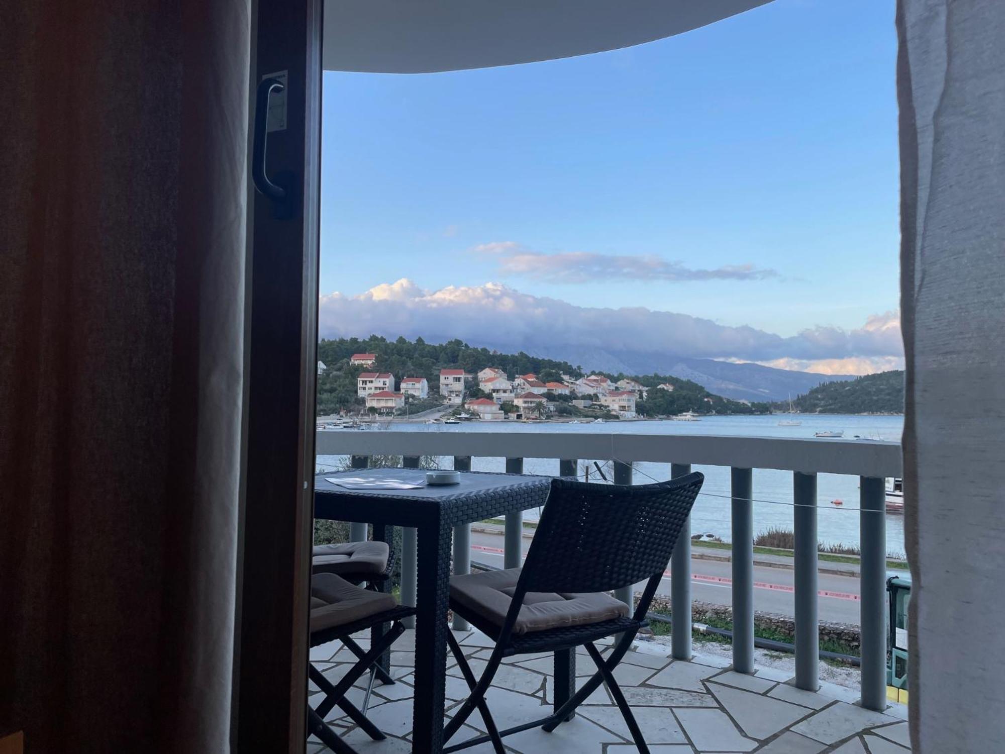 Apartments Ana By The Sea لومباردا المظهر الخارجي الصورة