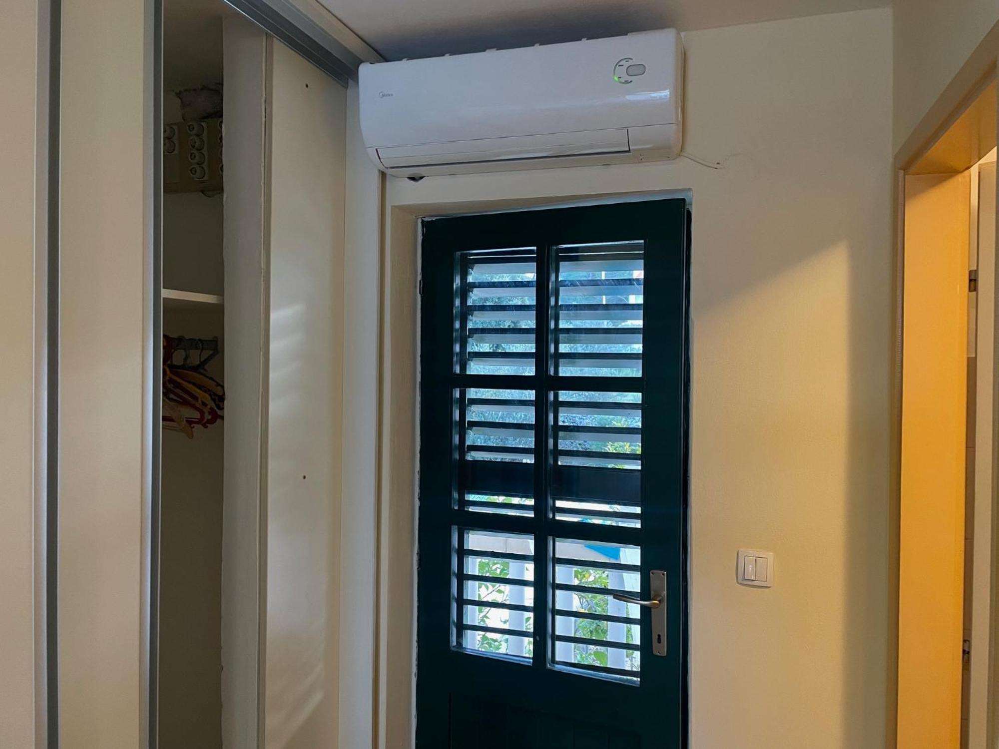 Apartments Ana By The Sea لومباردا المظهر الخارجي الصورة