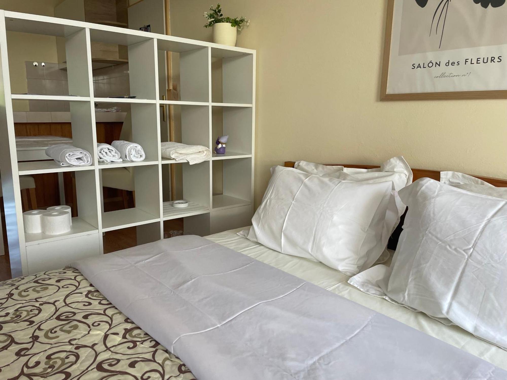 Apartments Ana By The Sea لومباردا المظهر الخارجي الصورة