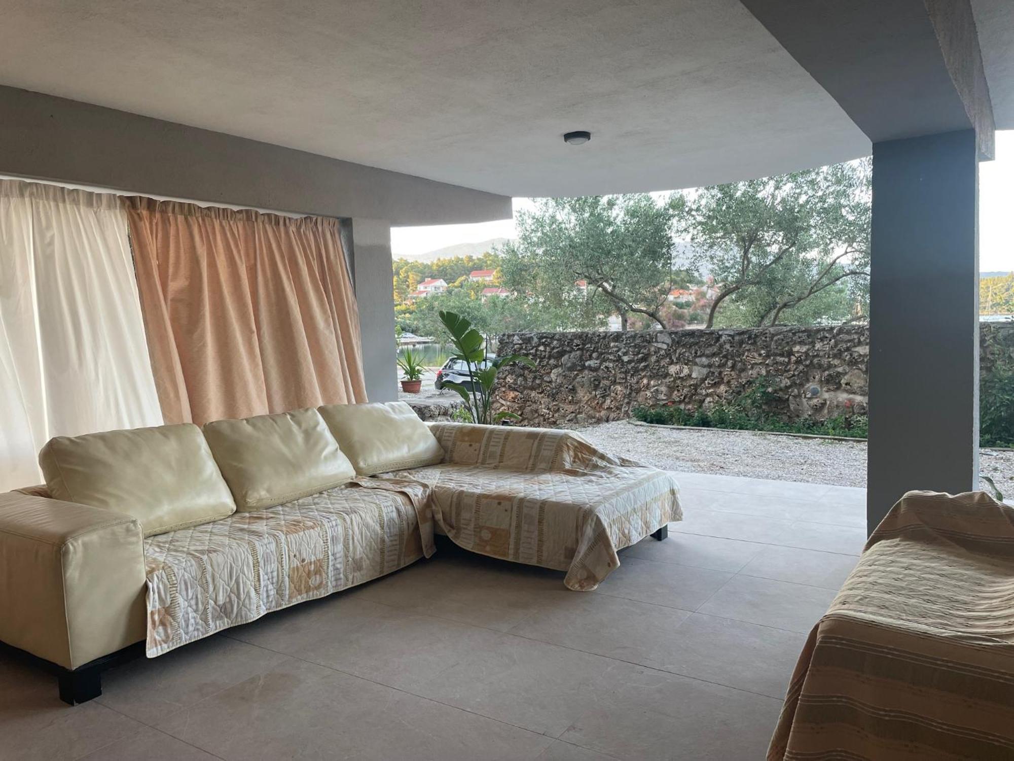 Apartments Ana By The Sea لومباردا المظهر الخارجي الصورة